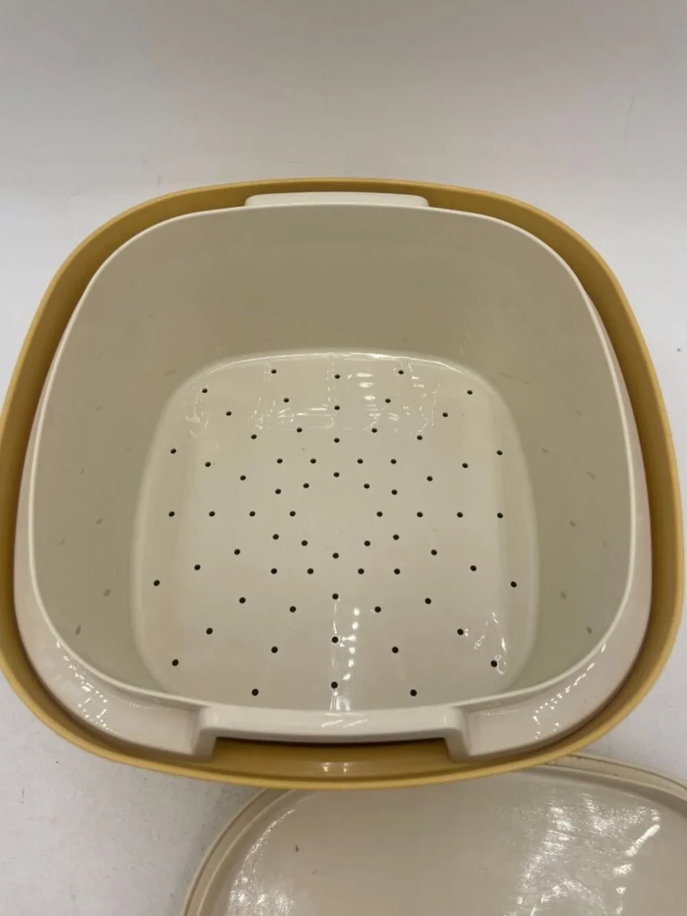 Tupperware Yellow Square Container Cream Lid Vintage Storage Or Serving Dish